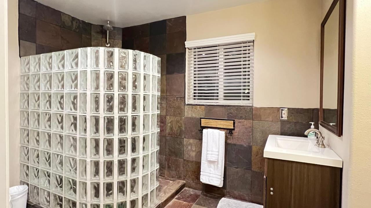 Sweet Spacious 5 Bdrm Home With Pool Λας Βέγκας Εξωτερικό φωτογραφία